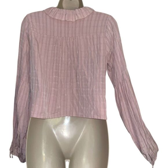 HYFVE NWOT Light Pink Ruffle Blouse tie Sleeves Super soft Cute pink rose Sz S - Picture 3 of 5